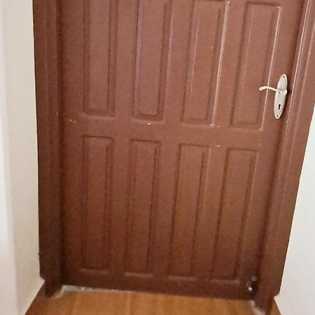 Giftland Homestay Āīzawl 외부 사진